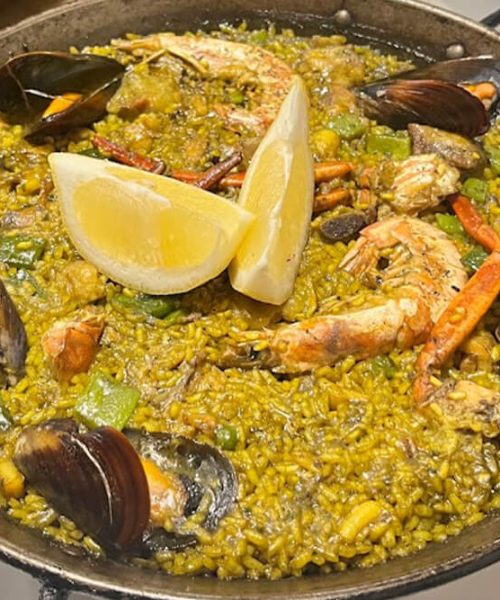 Paella-Cocina-típica-Mallorquina-port-pollensa--Paella-tipica-Mallorquina